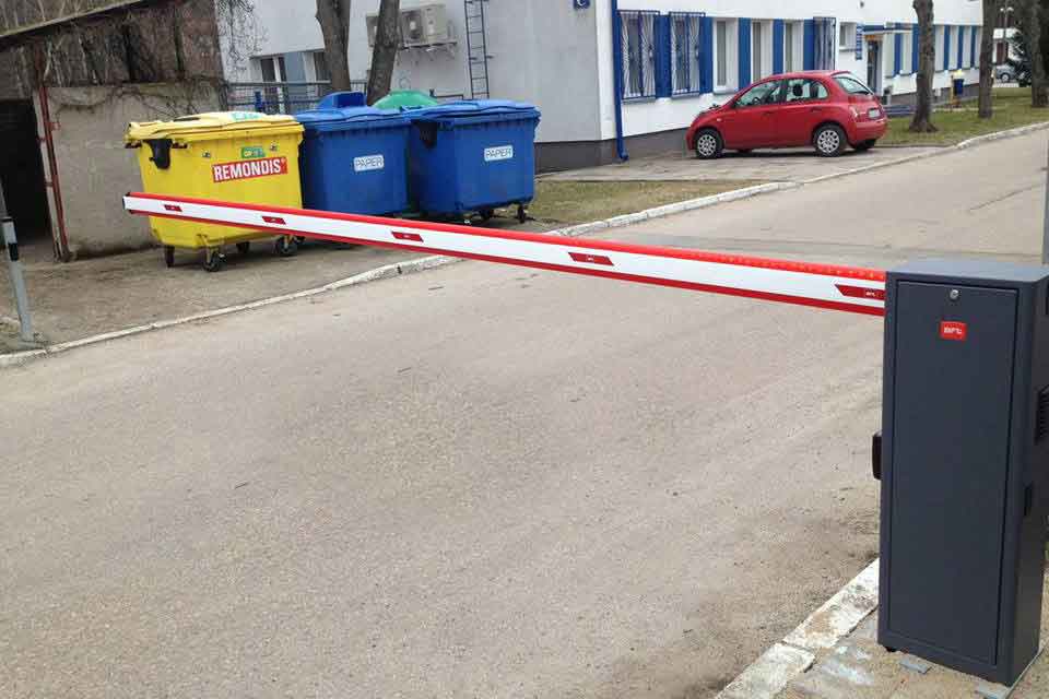 Barreras para Control Vehicular BFT colombia, cali, moneria, bogota, barranquilla, nariño